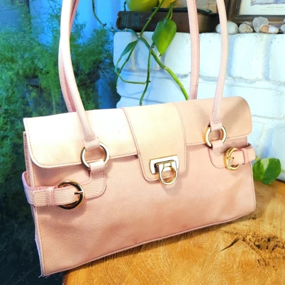 Lord & Taylor Handbags - Vintage Lord & Taylor Reptile Pattern Leather Bag